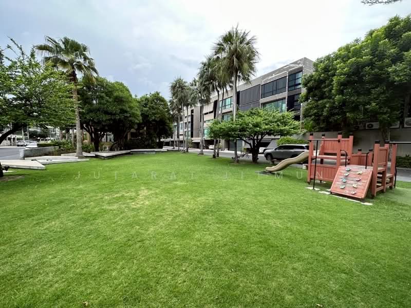Noble Cube Pattanakarn, Bangkok, Phatthanakan Road, Suan Luang, Suan Luang, Bangkok, 4 Bedrooms, 200 sqm, Townhouse For Rent, by Jutarat Jitmun, 500148543 - DDproperty.com