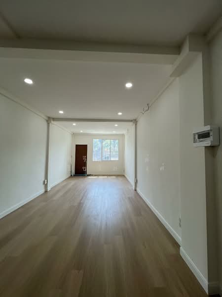 อาคารพาณิชย์ ถนนเจริญนคร, Bangkok, เจริญนคร, Khlong Ton Sai, Khlong San, Bangkok, , 150 sqm, Shophouse For Rent, by Sireekan Sirichawanphong, 500148550 - DDproperty.com
