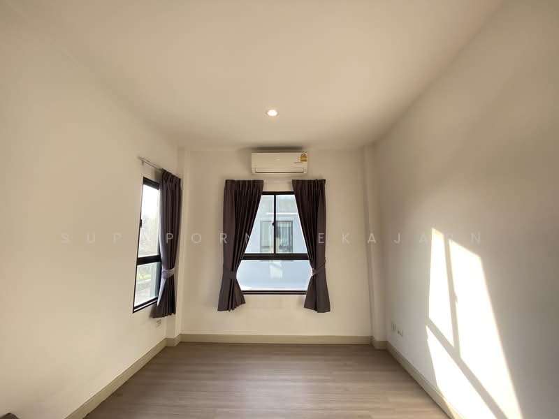 Sammakorn Chaiyapruek-Wongwaen 2, Nonthaburi, Lam Pho Rroad, Lam Pho, Bang Bua Thong, Nonthaburi, 3 Bedrooms, 138 sqm, Single Detached House For Rent, by Supaporn Sekajarn, 500148555 - DDproperty.com