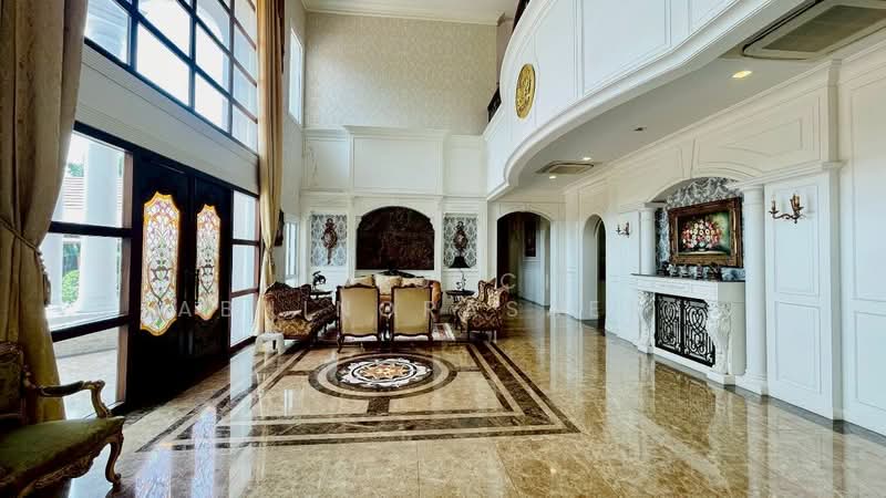 5-BR House, Bangkok, Bang Chun, Khlong Sam Wa, Bangkok, 5 Bedrooms, 1,018 sqm, Single Detached House For Rent, by Intouch Abhinorasaeth, 500148567 - DDproperty.com