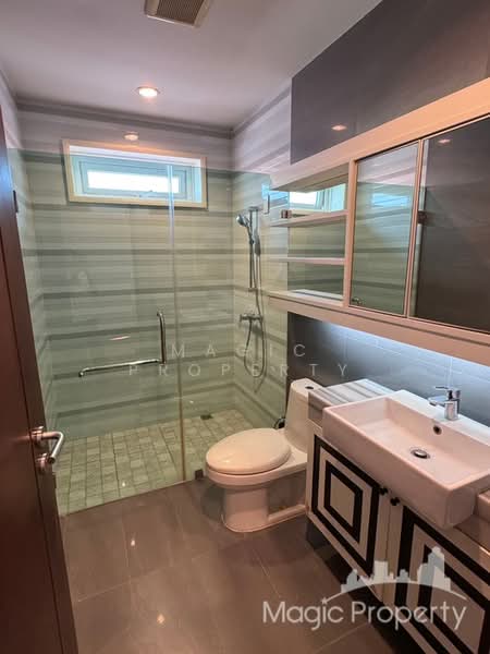 Panya Pattanakarn Village, Bangkok, Soi Phatthanakarn 30, Suan Luang, Suan Luang, Bangkok, 5 Bedrooms, 600 sqm, Single Detached House For Rent, by Magic Property, 500148575 - DDproperty.com