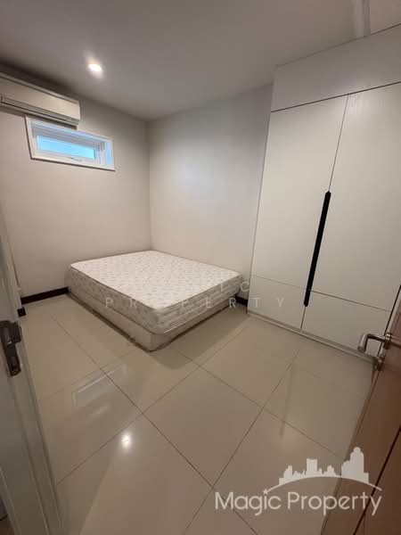 Panya Pattanakarn Village, Bangkok, Soi Phatthanakarn 30, Suan Luang, Suan Luang, Bangkok, 5 Bedrooms, 600 sqm, Single Detached House For Rent, by Magic Property, 500148575 - DDproperty.com