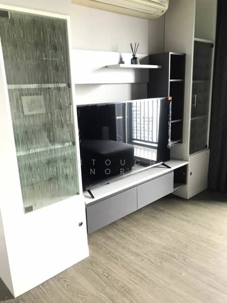 The Base Sukhumvit 77, Bangkok, 289 Sukhumvit 77 Road, Phra Kanong Nua, Watthana, Bangkok, 2 Bedrooms, 60 sqm, Condo For Sale, by Intouch Abhinorasaeth, 500148621 - DDproperty.com