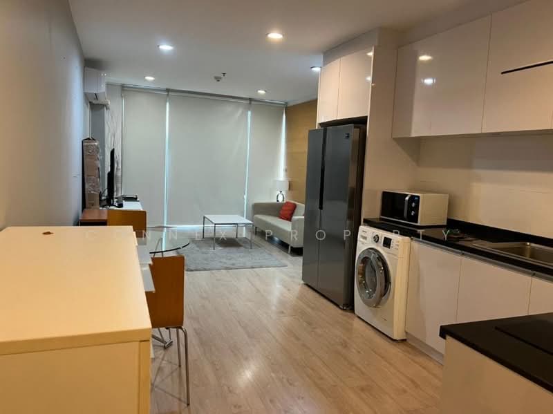 Silom Grand Terrace, Bangkok, Soi Saladaeng 2, Saladaeng Road, Silom, Bang Rak, Bangkok, 1 Bedroom, 76 sqm, Condo For Rent, by Connex Property, 500148659 - DDproperty.com