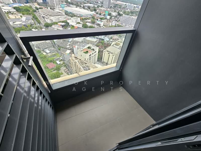 The Lumpini 24, Bangkok, Sukhumvit 24 Road, Khong Tan, Khlong Toei, Bangkok, 2 Bedrooms, 56 sqm, Condo For Rent, by BANGKOK PROPERTY AGENTS, 500148670 - DDproperty.com
