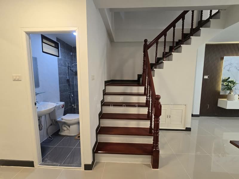 K.C. Ramintra 8, Bangkok, Hathairat Road, Sam Wa Tawan Tok, Khlong Sam Wa, Bangkok, 2 Bedrooms, 80 sqm, Townhouse For Sale, by นภัสศรณ์ วงศ์สินไทยกร (นันท์), 500148681 - DDproperty.com