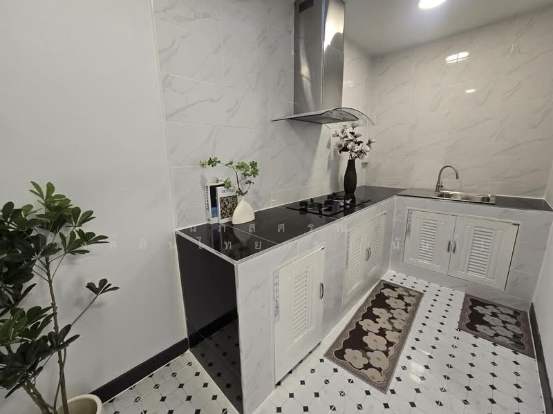 K.C. Ramintra 8, Bangkok, Hathairat Road, Sam Wa Tawan Tok, Khlong Sam Wa, Bangkok, 2 Bedrooms, 80 sqm, Townhouse For Sale, by นภัสศรณ์ วงศ์สินไทยกร (นันท์), 500148681 - DDproperty.com