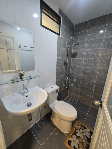  เค.ซี. รามอินทรา 8, กรุงเทพ, ถนนหทัยราษฎร์, สามวาตะวันตก, คลองสามวา, กรุงเทพ, 80 ตร.ม., ทาวน์เฮ้าส์ ขาย, โดย นภัสศรณ์ วงศ์สินไทยกร (นันท์), 500148681 - DDproperty.com