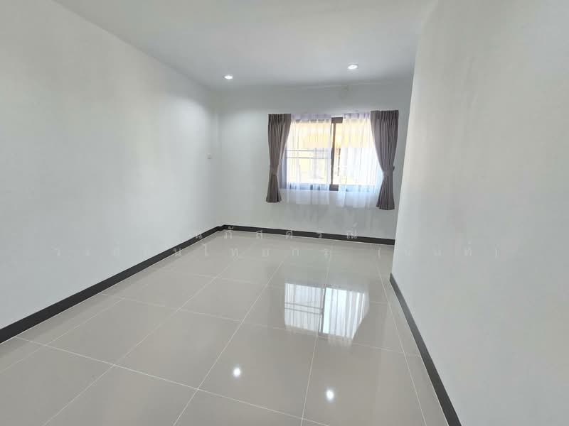 K.C. Ramintra 8, Bangkok, Hathairat Road, Sam Wa Tawan Tok, Khlong Sam Wa, Bangkok, 2 Bedrooms, 80 sqm, Townhouse For Sale, by นภัสศรณ์ วงศ์สินไทยกร (นันท์), 500148681 - DDproperty.com