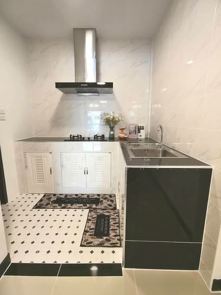 K.C. Ramintra 1, Bangkok, Hathairat Road 39, Sam Wa Tawan Tok, Khlong Sam Wa, Bangkok, 2 Bedrooms, 80 sqm, Townhouse For Sale, by นภัสศรณ์ วงศ์สินไทยกร (นันท์), 500148696 - DDproperty.com