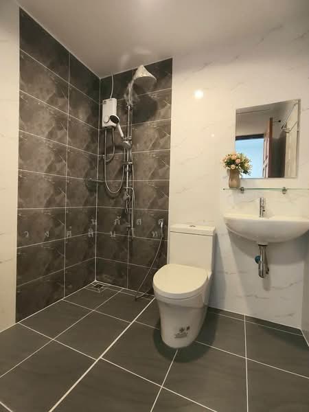  เค.ซี. รามอินทรา 1, กรุงเทพ, ถนน หทัยราษฎร์ 39, สามวาตะวันตก, คลองสามวา, กรุงเทพ, 80 ตร.ม., ทาวน์เฮ้าส์ ขาย, โดย นภัสศรณ์ วงศ์สินไทยกร (นันท์), 500148696 - DDproperty.com