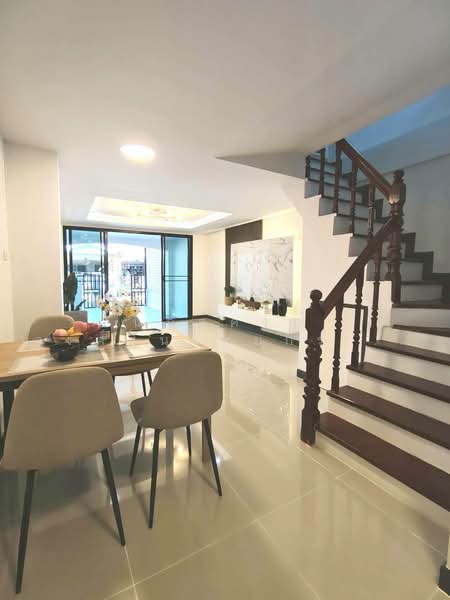 K.C. Ramintra 1, Bangkok, Hathairat Road 39, Sam Wa Tawan Tok, Khlong Sam Wa, Bangkok, 2 Bedrooms, 80 sqm, Townhouse For Sale, by นภัสศรณ์ วงศ์สินไทยกร (นันท์), 500148696 - DDproperty.com