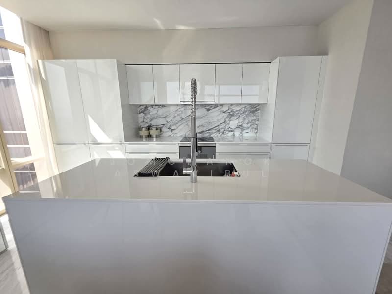 Four Seasons Private Residences : โฟร์ ซีซั่นส์ ไพรเวท เรสสิเด้นซ์, กรุงเทพ, 300 ถนนเจริญกรุง, ยานนาวา, สาทร, กรุงเทพ, 123 ตร.ม., คอนโด ให้เช่า, โดย Jomchanok Aswavibul, 500148697 - DDproperty.com