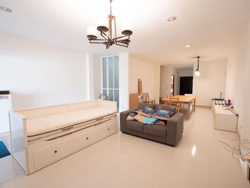 เมืองนครพนม, Nakhon Phanom, Nong Saeng, Muang Nakhon Phanom, Nakhon Phanom, 2 Bedrooms, 200 sqm, Townhouse For Sale, by TITISAK Jane, 500148733 - DDproperty.com