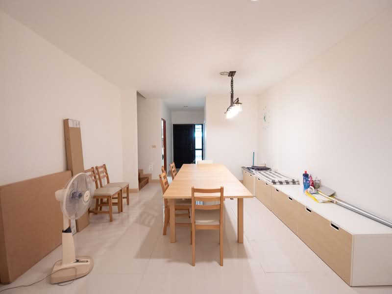 เมืองนครพนม, Nakhon Phanom, Nong Saeng, Muang Nakhon Phanom, Nakhon Phanom, 2 Bedrooms, 200 sqm, Townhouse For Sale, by TITISAK Jane, 500148733 - DDproperty.com