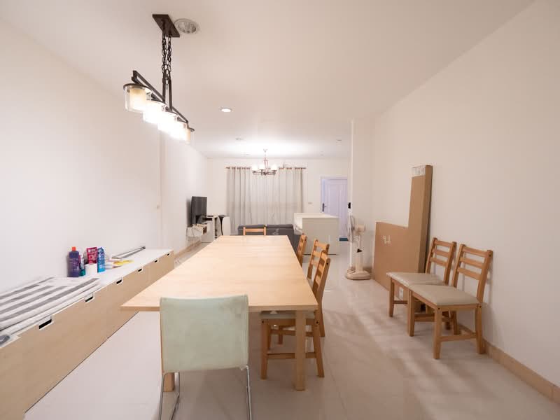 เมืองนครพนม, Nakhon Phanom, Nong Saeng, Muang Nakhon Phanom, Nakhon Phanom, 2 Bedrooms, 200 sqm, Townhouse For Sale, by TITISAK Jane, 500148733 - DDproperty.com