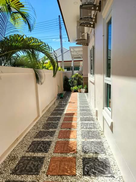 Baan Dusit Pattaya Garden, Chon Buri (Pattaya), Huai Yai, Bang Lamung (Pattaya), Chon Buri (Pattaya), 3 Bedrooms, 256 sqm, Single Detached House For Sale, by Yaowaluck Sirinapho, 500148740 - DDproperty.com