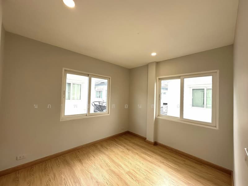 Casa Ville Ratchapruek-Rattanathibet 2 : คาซ่าวิลล์ ราชพฤกษ์-รัตนาธิเบศร์ 2, นนทบุรี, ถนนราชพฤกษ์, ท่าอิฐ, ปากเกร็ด, นนทบุรี, 211 ตร.ม., บ้านเดี่ยว ขาย, โดย นภาพร สอนสะอาด, 500148756 - DDproperty.com