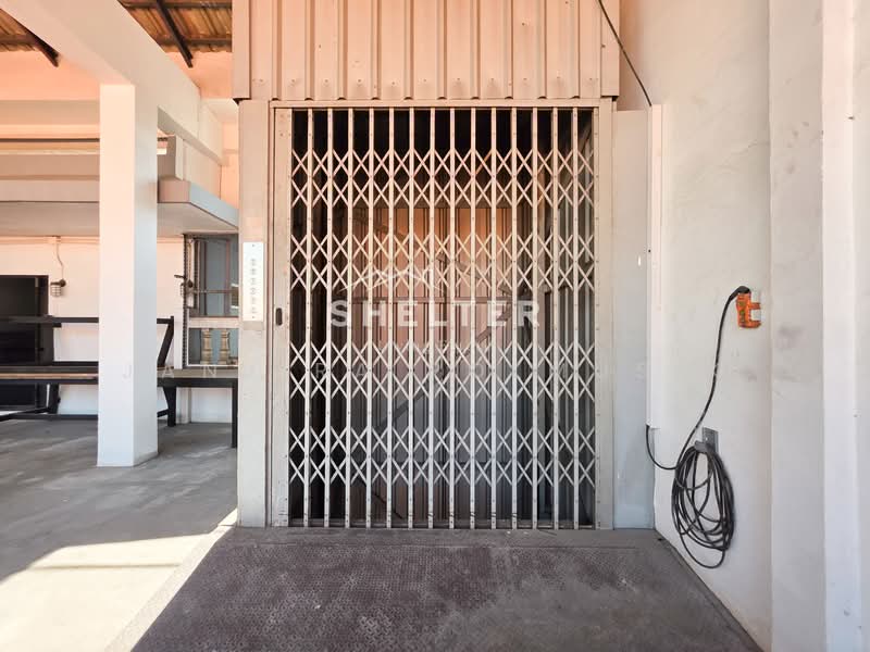 Commercial Building Town in Town, Bangkok, ศรีวรา, Phlapphla, Wang Thonglang, Bangkok, , 1,000 sqm, Shophouse For Rent, by Janjira Polmusik, 500148770 - DDproperty.com