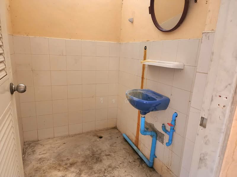 เช่าโกดังขนาดใหญ่พร้อมสำนักงาน 2 ชั้น จำนวน 2 สำนักงาน, Nakhon Ratchasima, Hua Thale, Muang Nakhon Ratchasima, Nakhon Ratchasima, , 5,000 sqm, Warehouse/Factory For Rent, by วิรณี, 500148776 - DDproperty.com