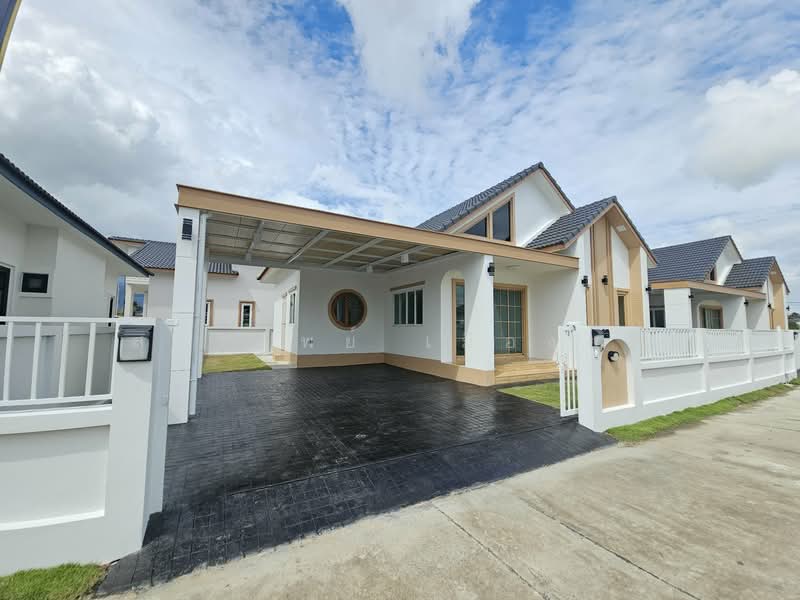 บ้านภูภิรมย์, Chiang Mai, Talat Kwan, Doi Saket, Chiang Mai, 3 Bedrooms, 200 sqm, Single Detached House For Sale, by สุธาทิพย์ เมืองยศ, 500148786 - DDproperty.com