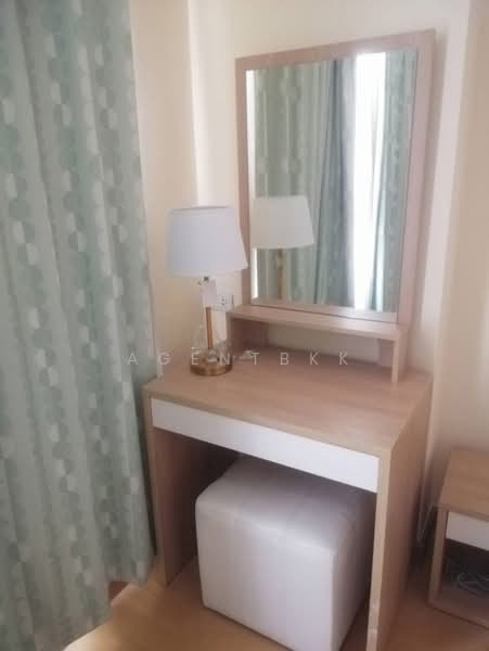 Life @ Ratchada-Huai Khwang, Bangkok, 189 Pracharatbamphen Road, Huai Khwang, Huai Khwang, Bangkok, 1 Bedroom, 42 sqm, Condo For Sale, by Agentbkk, 500148796 - DDproperty.com