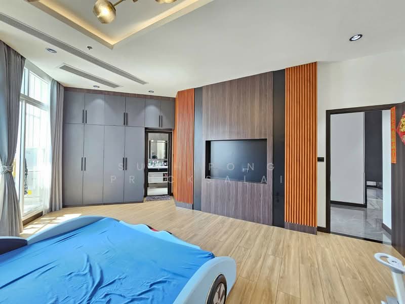 Supalai Wellington, Bangkok, Thiam Ruammit Road, Huai Khwang, Huai Khwang, Bangkok, 3 Bedrooms, 273 sqm, Condo For Sale, by Suthipong Prucksalai, 500148798 - DDproperty.com