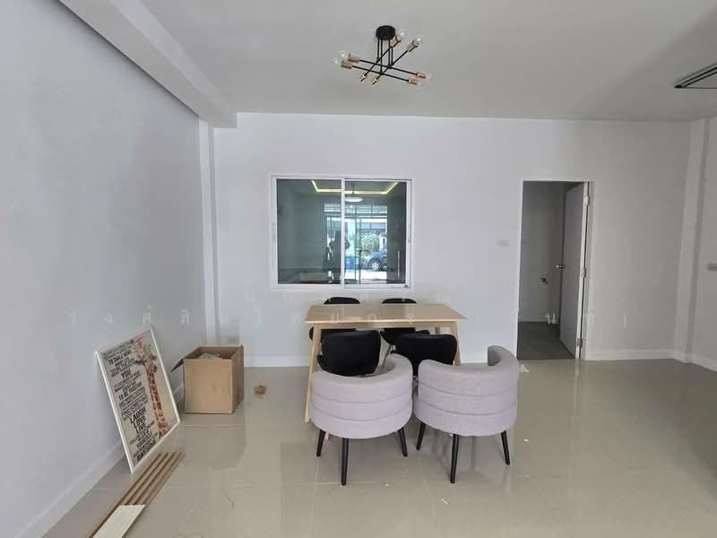 The Town Phaholyothin-Phoemsin, Bangkok, Phaholyothin Road, Sai Mai, Sai Mai, Bangkok, 3 Bedrooms, 96 sqm, Townhouse For Sale, by นภัสศรณ์ วงศ์สินไทยกร (นันท์), 500148810 - DDproperty.com