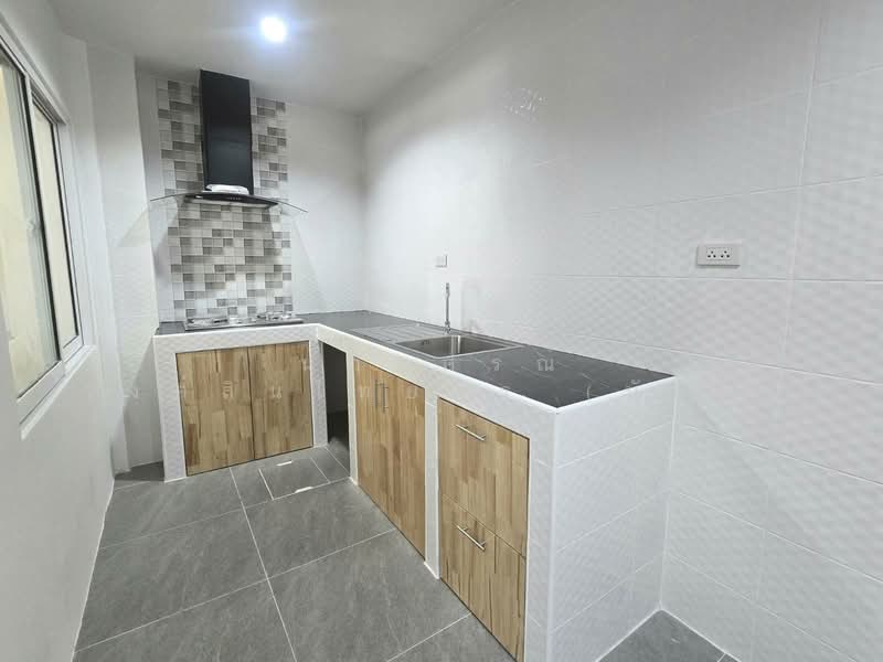 The Town Phaholyothin-Phoemsin, Bangkok, Phaholyothin Road, Sai Mai, Sai Mai, Bangkok, 3 Bedrooms, 96 sqm, Townhouse For Sale, by นภัสศรณ์ วงศ์สินไทยกร (นันท์), 500148810 - DDproperty.com