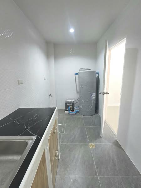 The Town Phaholyothin-Phoemsin, Bangkok, Phaholyothin Road, Sai Mai, Sai Mai, Bangkok, 3 Bedrooms, 96 sqm, Townhouse For Sale, by นภัสศรณ์ วงศ์สินไทยกร (นันท์), 500148810 - DDproperty.com