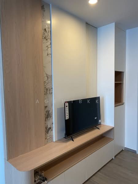 Regent Home Wutthakat, Bangkok, Wutthakat Road, Talat Plu, Thon Buri, Bangkok, 1 Bedroom, 26 sqm, Condo For Rent, by Agentbkk, 500148814 - DDproperty.com