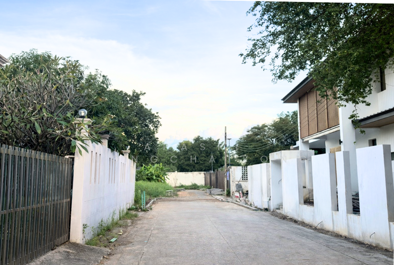 ที่ดิน พรานนก - พุทธมณฑล สาย4, กรุงเทพ, พรานนก - พุทธมณฑลสาย 4, ทวีวัฒนา, ทวีวัฒนา, กรุงเทพ, 1,000 ตร.ม., ที่ดิน ขาย, โดย Apasri Phongchaiyong, 500148831 - DDproperty.com