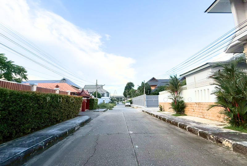 ที่ดิน พรานนก - พุทธมณฑล สาย4, กรุงเทพ, พรานนก - พุทธมณฑลสาย 4, ทวีวัฒนา, ทวีวัฒนา, กรุงเทพ, 1,000 ตร.ม., ที่ดิน ขาย, โดย Apasri Phongchaiyong, 500148831 - DDproperty.com