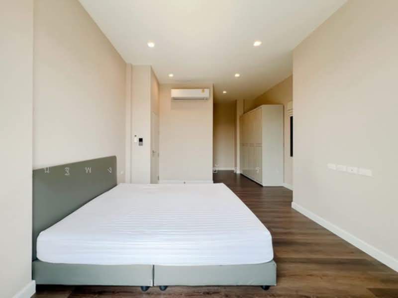 Bangkok Boulevard Donmueang-Chaengwattana, Bangkok, Nawong Pracha Phatthana Road, Si Khan, Don Mueang, Bangkok, 4 Bedrooms, 230 sqm, Single Detached House For Rent, by นัฐพงค์ มณีอัครเนตร, 500148847 - DDproperty.com