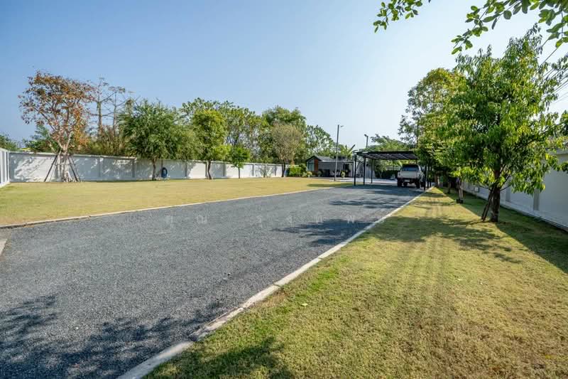 For Sale - Discover Your Dream Plot of Land in Chiang Mai, Chiang Mai