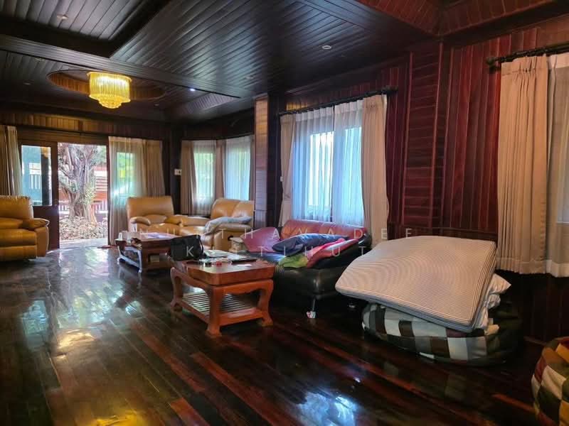 หมู่บ้านรินรดา, เชียงใหม่, ป่าไผ่, สันทราย, เชียงใหม่, 200 ตร.ม., บ้านเดี่ยว ขาย, โดย Nutthavadee Kittihut, 500148866 - DDproperty.com