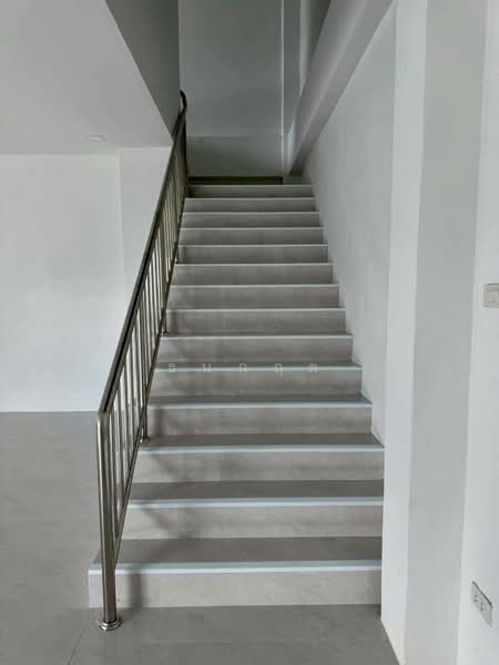 โกดังให้เช่าพร้อมออฟฟิศ ขนาด 1,300 ตรม. 🚩ถนนเลียบคลองสี่วา บางบอน 5 ใกล้ สนามกอล์ฟเอกชัย, สมุทรสาคร, สวนหลวง, กระทุ่มแบน, สมุทรสาคร, 1,300 ตร.ม., โกดัง-โรงงาน ให้เช่า, โดย ธนกฤต, 500148892 - DDproperty.com