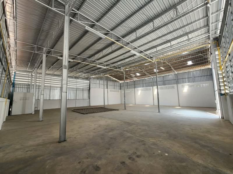 โกดังให้เช่า 440 ตรม. พร้อมที่พัก 🚩ประชาอุทิศ 90 พระสมุทรเจดีย์ ใกล้สำนักงานขนส่งสมุทรปราการ, Samut Prakan, Nai Khlong Bang Pla Kot, Phra Samut Jadee, Samut Prakan, , 440 sqm, Warehouse/Factory For Rent, by ธนกฤต, 500148914 - DDproperty.com