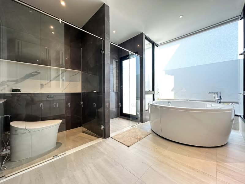 Malton Gates Krungthep Kreetha : มอลตัน เกทส์ กรุงเทพกรีฑา, กรุงเทพ, ถนนศรีนครินทร์-ร่มเกล้า (กรุงเทพกรีฑาตัดใหม่), สะพานสูง, สะพานสูง, กรุงเทพ, 544 ตร.ม., บ้านเดี่ยว ให้เช่า, โดย คุณรวีวรรณ อู่เงิน, 500148916 - DDproperty.com