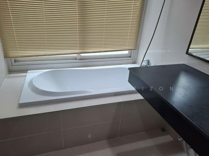 Noble Ora, Bangkok, Soi Sukhumvit 55, Sukhumvit Road, Khlong Tan Nua, Watthana, Bangkok, 2 Bedrooms, 140 sqm, Condo For Sale, by Eastblue Horizon, 500148925 - DDproperty.com