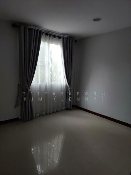 Villa Arcadia Srinakarin : วิลล่า อะคาเดีย ศรีนครินทร์, สมุทรปราการ, ซอย หมู่บ้านวิลล่าอะคาเดียศรีนครินทร์, บางแก้ว, บางพลี, สมุทรปราการ, 180 ตร.ม., บ้านเดี่ยว ให้เช่า, โดย Tittayaporn Kim (Jenny), 500148937 - DDproperty.com