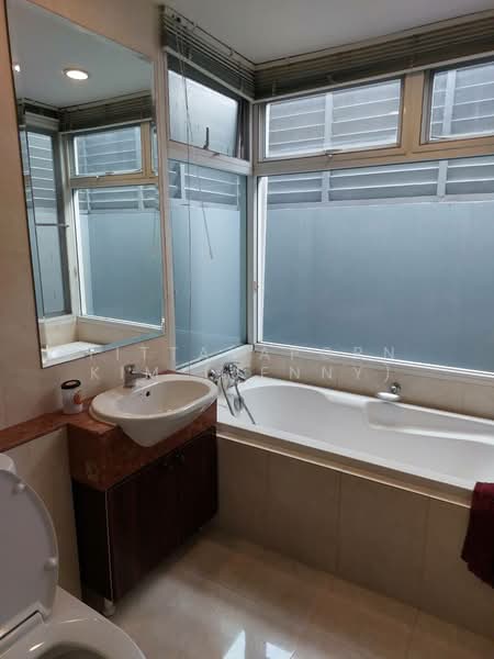 Villa Arcadia Srinakarin : วิลล่า อะคาเดีย ศรีนครินทร์, สมุทรปราการ, ซอย หมู่บ้านวิลล่าอะคาเดียศรีนครินทร์, บางแก้ว, บางพลี, สมุทรปราการ, 180 ตร.ม., บ้านเดี่ยว ให้เช่า, โดย Tittayaporn Kim (Jenny), 500148937 - DDproperty.com