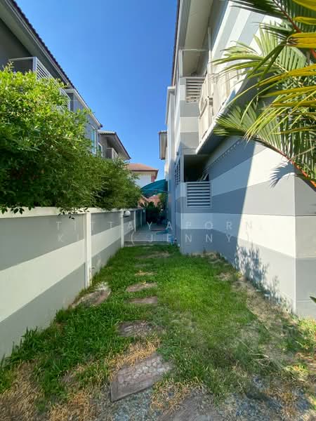 ให้เช่า - Villa Arcadia Srinakarin : วิลล่า อะคาเดีย ศรีนครินทร์, สมุทรปราการ