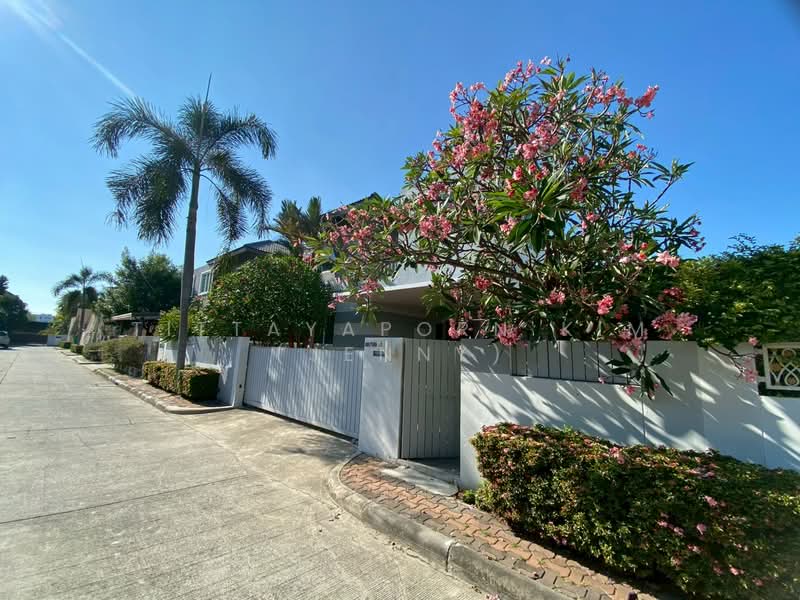 For Rent - Villa Arcadia Srinakarin, Samut Prakan