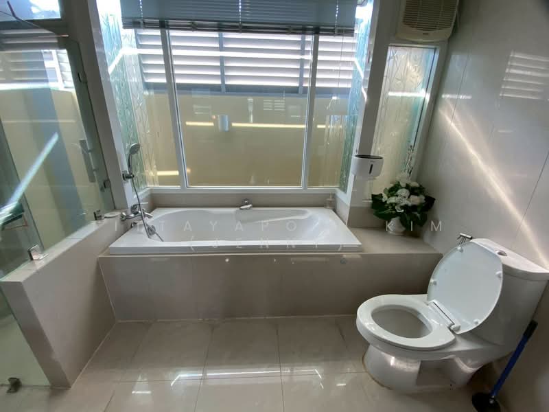 For Rent - Villa Arcadia Srinakarin, Samut Prakan