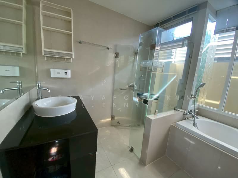 ให้เช่า - Villa Arcadia Srinakarin : วิลล่า อะคาเดีย ศรีนครินทร์, สมุทรปราการ