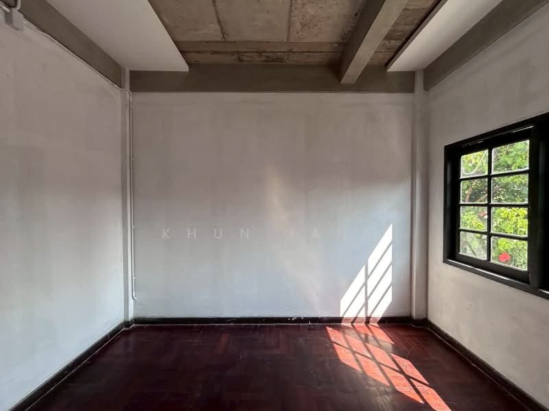 Commercial Building for Rent – Prime Location near BTS Phrom Phong (SPSJP143), Bangkok, สุขุมวิท39, Khlong Tan Nua, Watthana, Bangkok, 5 Bedrooms, 260 sqm, Townhouse For Rent, by Khun Jane, 500148940 - DDproperty.com