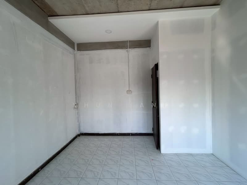 Commercial Building for Rent – Prime Location near BTS Phrom Phong (SPSJP143), Bangkok, สุขุมวิท39, Khlong Tan Nua, Watthana, Bangkok, 5 Bedrooms, 260 sqm, Townhouse For Rent, by Khun Jane, 500148940 - DDproperty.com