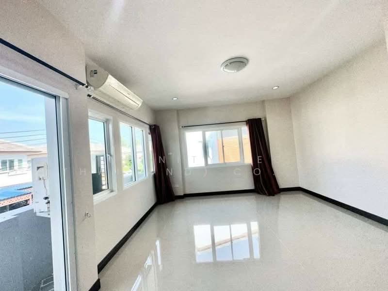 ธาดาทาวน์ ศรีราชา, Chon Buri (Pattaya), Bang Phra, Si Racha, Chon Buri (Pattaya), 3 Bedrooms, 170 sqm, Single Detached House For Sale, by Infinity EEC (Thailand) Co., Ltd., 500148943 - DDproperty.com