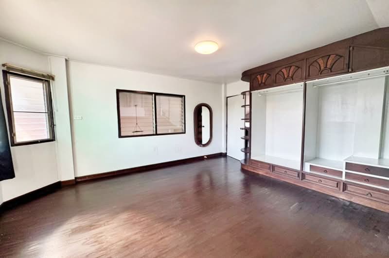 หมู่บ้านพงษ์เพชรวิลล่า, กรุงเทพ, ทุ่งสองห้อง, หลักสี่, กรุงเทพ, 180 ตร.ม., บ้านเดี่ยว ขาย, โดย คุณปิ่น, 500148965 - DDproperty.com